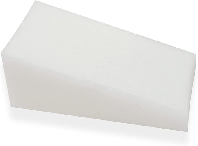 Amazon Basics Cosmetic Foam Wedges For Makeup, 32 Count