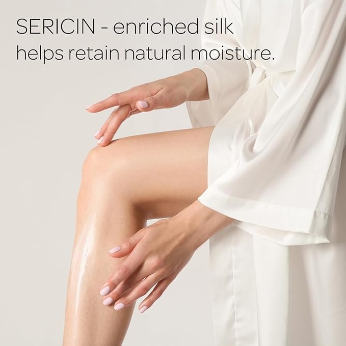 aisen Japan - Japanese Silk Sericin Bath & Shower Mitt, Made in Japan Exfoliating Body Wash Mitt for Sensitive Skin, Moisturizing Raw Silk Bath Glove, Gentle Luxury Bath Accessory Gift for Women