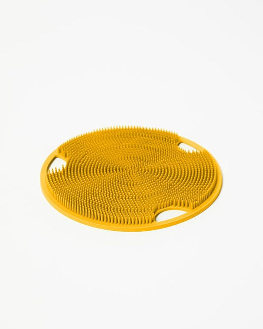 Boie USA Flat Body Scrubber - Hygienic, Exfoliating Loofah Alternative - Feels Like Silicone Scrubber Gentle on Sensitive Skin, Hypoallergenic, BPA- & Latex-Free, Made in The USA (Neon Orange)