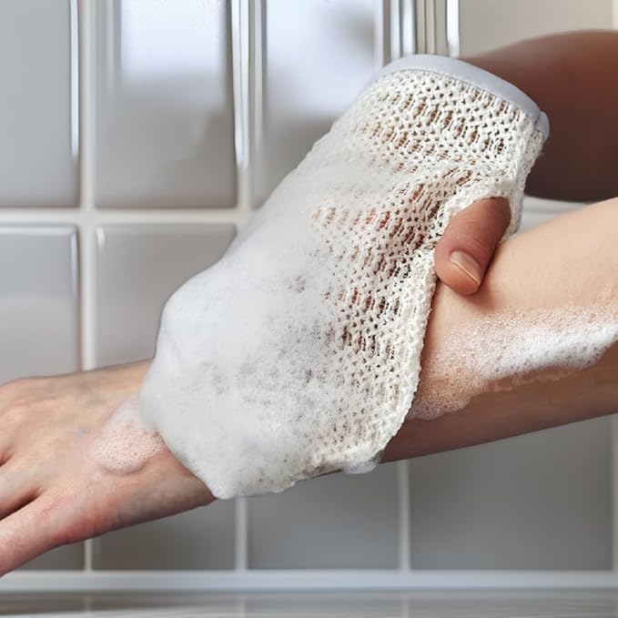 aisen Japan - Japanese Silk Sericin Bath & Shower Mitt, Made in Japan Exfoliating Body Wash Mitt for Sensitive Skin, Moisturizing Raw Silk Bath Glove, Gentle Luxury Bath Accessory Gift for Women