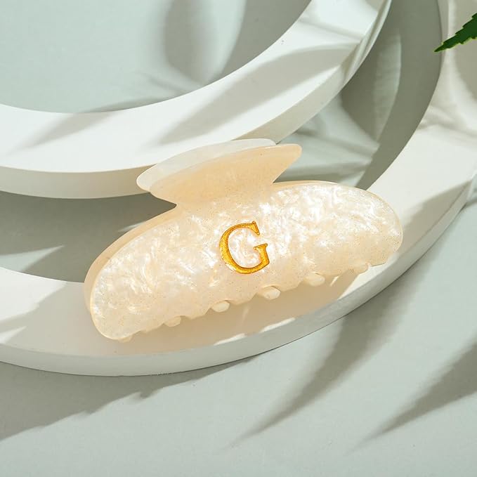 LILIE&WHITE Acrylic Letter Hair Clips For Women Stylish G Monogram Hair Claw Alphabet Hair Clip Fashion Glitter Claw Clip Elegant And Durable Hair Accessory Large Hair Clips G