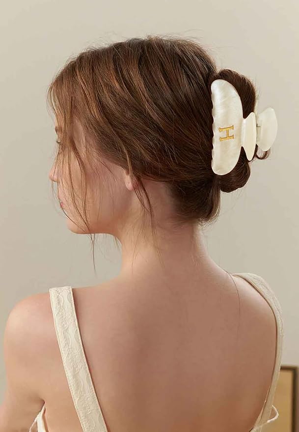 LILIE&WHITE Acrylic Letter Hair Clips For Women Stylish H Monogram Hair Claw Alphabet Hair Clip Fashion Glitter Claw Clip Elegant And Durable Hair Accessory Large Hair Clips H