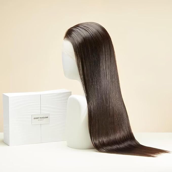Straight 13x6 SKINLIKE HD Lace Frontal Wigs 18 Ince 100% Raw Human Hair for Women，250 Density，Real Cambodian Glueless Wigs Human Hair for Women Triple Lifespan Than Regular Hair