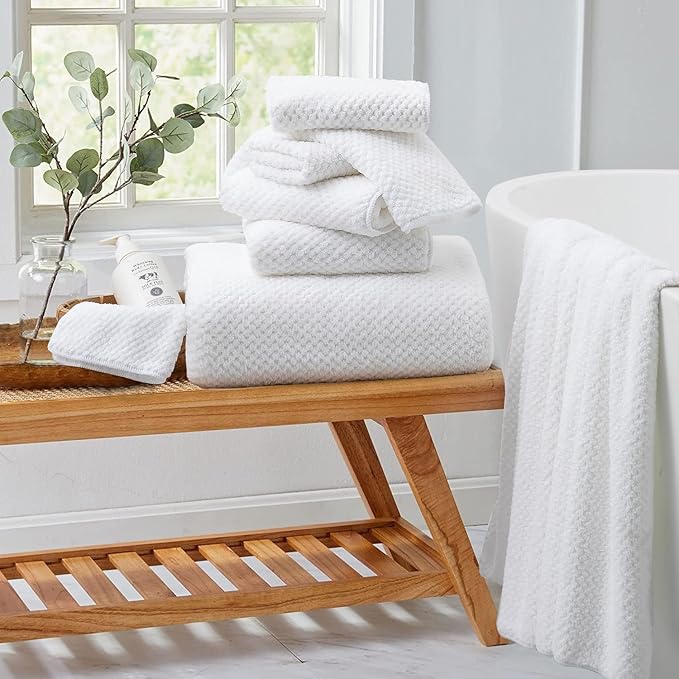 Extra Large Bath Towel Set of 4 (35"x70"),Oversized Bath Sheet Super Soft Highly Absorbent Jumbo Bathroom Towel Set Microfibers Quick Dry Shower Towel for Hotel,Bathroom,Guest,Spa,Gym (White)