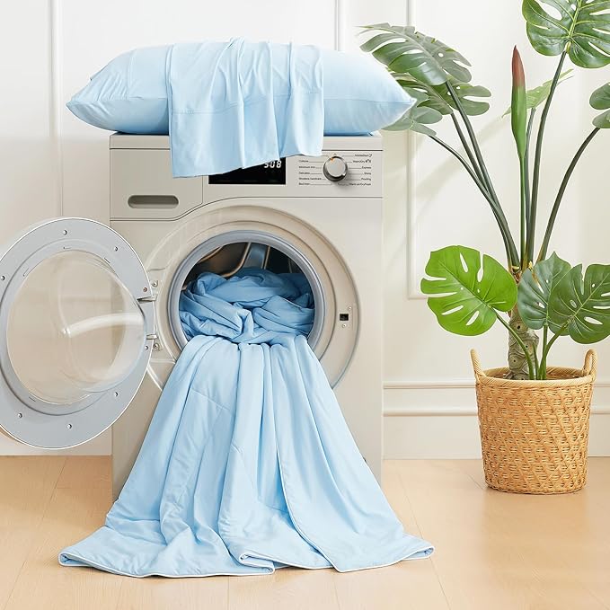 Cozy Bliss Cooling Comforter Twin Size, Cooling Blankets for Hot Sleepers and Night Sweats, Sky Blue Summer Comforter for Twin Size Bed, Breathable Soft Lightweight Silk Smooth