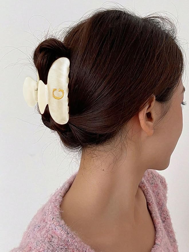 LILIE&WHITE Acrylic Letter Hair Clips For Women Stylish G Monogram Hair Claw Alphabet Hair Clip Fashion Glitter Claw Clip Elegant And Durable Hair Accessory Large Hair Clips G