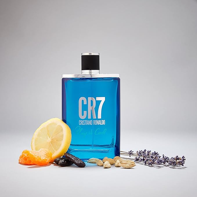 Cristiano Ronaldo CR7 Play It Cool - Blends Bright Citruses And Aromatic Fougere Notes - Fresh, Invigorating And Sensual - Light Enough For Everyday Wear - Masculine Fragrance - 1 Oz EDT Spray