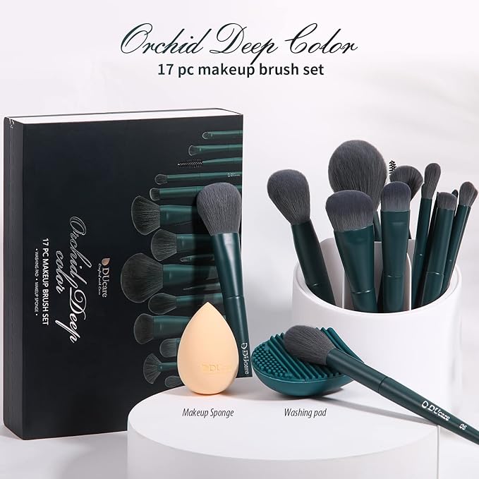DUcare Christmas Makeup Gift Set 19 Pcs,17pcs Brushes Brush 1pc Cleaning Mat and 1pc Makeup Sponge Professional Face Powder Eye Shadow Powder Liquid Brushes