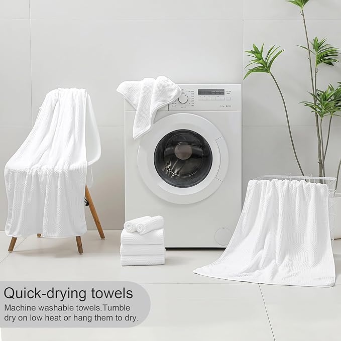 Ycosy 4 Pack Extra Large Microfiber Bath Towels Set,35x70 inches,600GSM,Less Lint Highly Absorbent Super Soft & Quick Dry,Oversized Bath Towels,Perfect for Bathroom Gym Pool,White