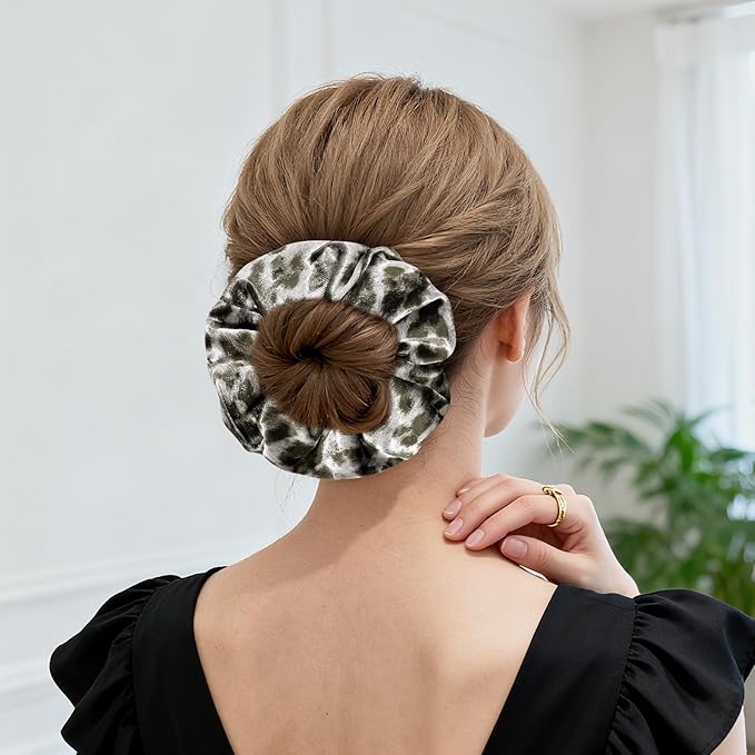 2-Piece Velvet Hair Scrunchies, Non Slip Leopard Print Hair Ties for Daily Styling, Parties & Workouts, No Damage Scrunchy Ponytail Holders Hair Accessories for Women & Girls (Blue & Coffee)