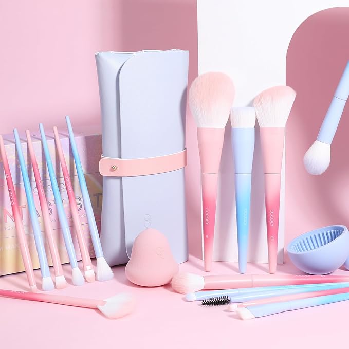 Docolor Makeup Brushes 16+3 Pcs Makeup Brush Set with Makeup Bag Makeup Sponge & Brush Cleaning Pad Professional Face Powder Kabuki Foundation EyeShadow Concealers Brush Kit Gift Box Fantasy Series Ⅲ