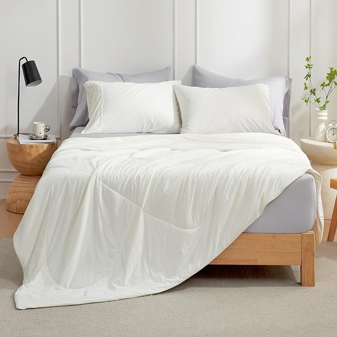 Cozy Bliss Cooling Comforter Twin Size, Cooling Blankets for Hot Sleepers and Night Sweats, Cream Summer Comforter for Twin Size Bed, Breathable Soft Lightweight Silk Smooth