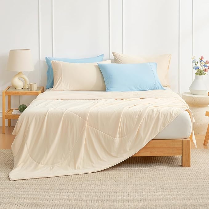 Cozy Bliss Cooling Comforter King Size, Cooling Blankets for Hot Sleepers and Night Sweats, Yellow Summer Comforter for King Size Bed, Breathable Soft Lightweight Silk Smooth