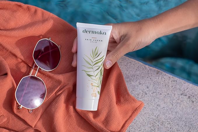 Dermaka All-Natural Arnica Skin Cream 4 oz – Dermatologist Tested Formula for Bruising, Swelling & Dryness – Enriched with Chamomile, Green Tea & Vitamins A & E – Smooth, Non-Greasy Texture