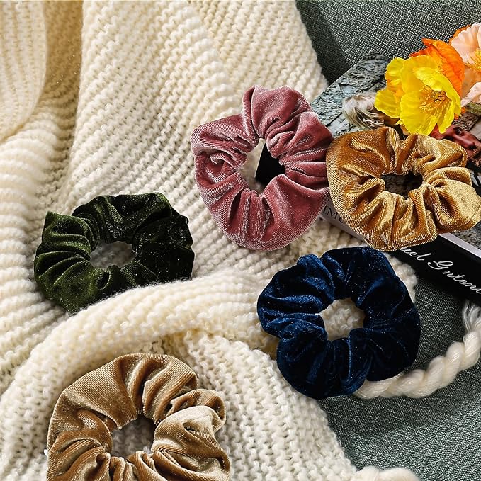 Velvet Scrunchies with Zippers Pocket, 8 Pcs Velvet Soft Hair Ties, Hidden Pocket Hair Scrunchies Accessories for Women Girls, Ponytail Holder Secret Compartment Items (Multicolor)