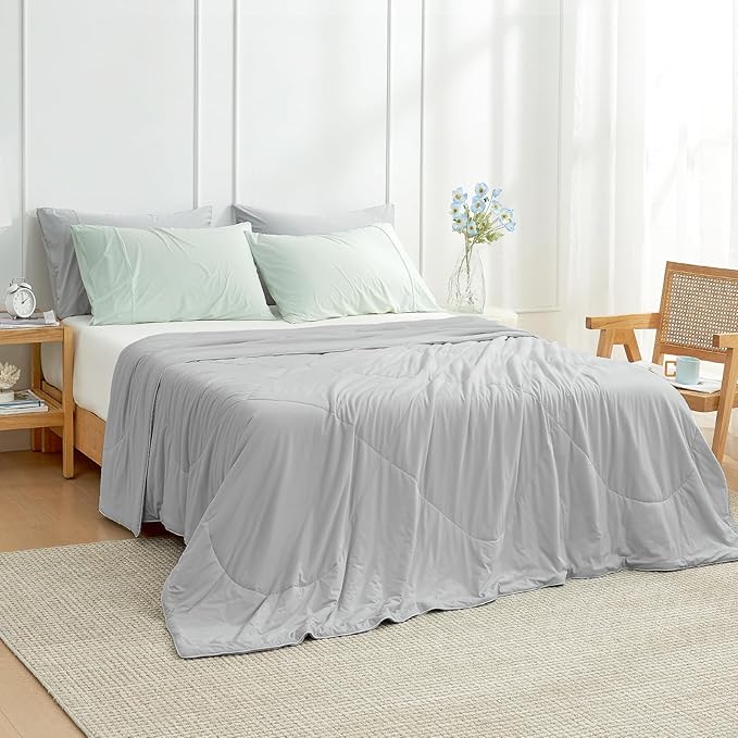 Cozy Bliss Cooling Comforter Twin Size, Cooling Blankets for Hot Sleepers and Night Sweats, Gray Summer Comforter for Twin Size Bed, Breathable Soft Lightweight Silk Smooth