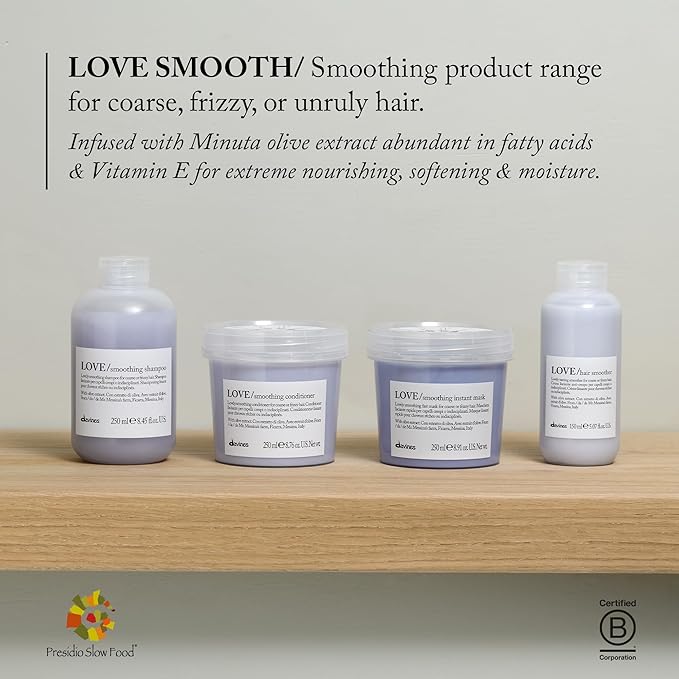 Davines LOVE Smoothing Instant Mask, Anti-Frizz Action for Sleek and Smooth Results, 1 Count, 8.45 fl. oz.