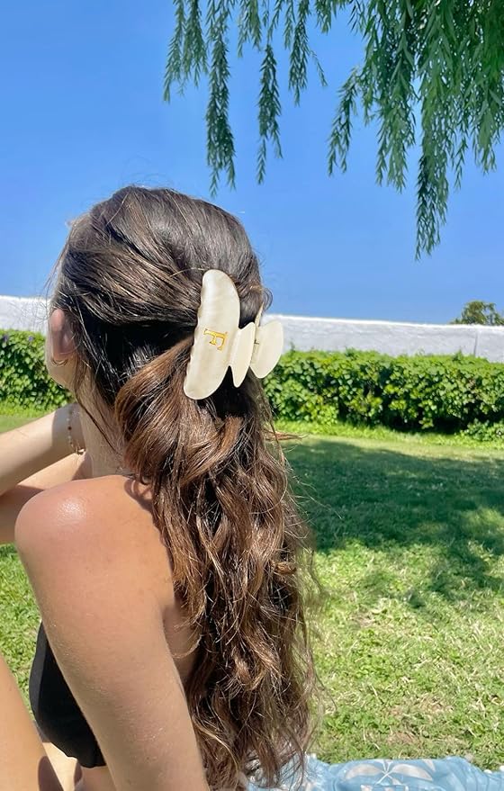 LILIE&WHITE Acrylic Letter Hair Clips For Women Stylish F Initial Hair Claw Alphabet Hair Clip Fashion Glitter Monogram Claw Clip Elegant And Durable Hair Accessory Large Hair Clips F