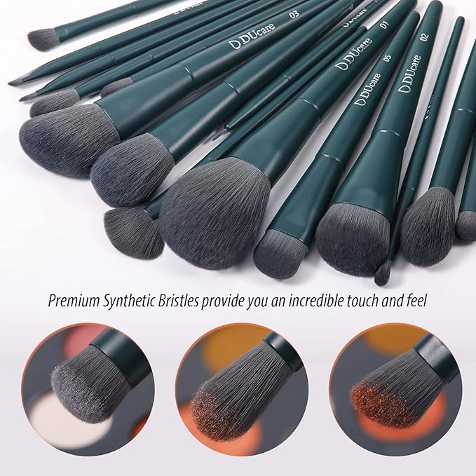 DUcare Christmas Makeup Gift Set 19 Pcs,17pcs Brushes Brush 1pc Cleaning Mat and 1pc Makeup Sponge Professional Face Powder Eye Shadow Powder Liquid Brushes