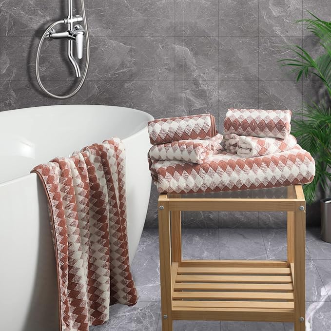 Bath Towel Set 4 Pack-35x70 Towel,Extra Large Bath Sheet Ultra Soft Bathroom Towel Set Microfibers Bath Towel,Highly Absorbent Quick Dry Oversized Towels Spa Hotel Luxury Shower Towels,Brown
