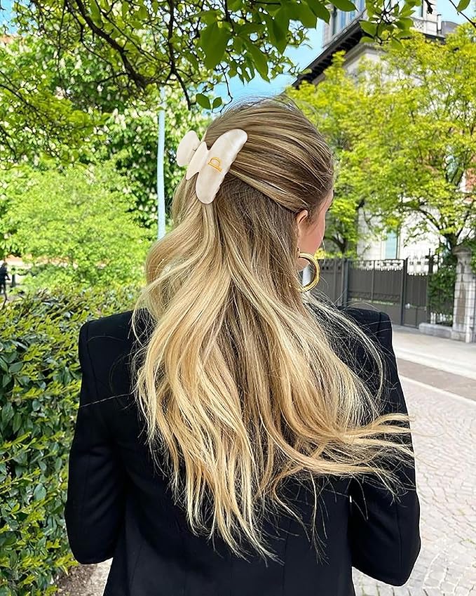 LILIE&WHITE Acrylic Letter Hair Clips For Women Stylish P Monogram Hair Claw Alphabet Hair Clip Fashion Glitter Claw Clip Elegant And Durable Hair Accessory Large Hair Clips P