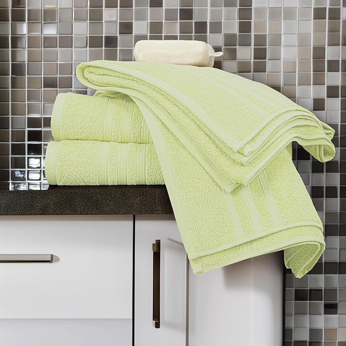 Tens Towels Pack of 4 Soft Bath Towels, 100% Cotton, 27 x 54 Inches, Lightweight & Quick-Dry, Ideal for Daily Bathroom Use, Practical & Comfortable, Light Green